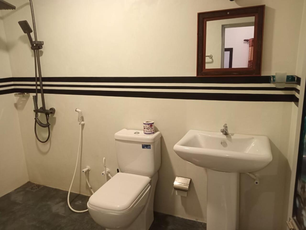 Little Villa Guest House Ahangama Quarto foto