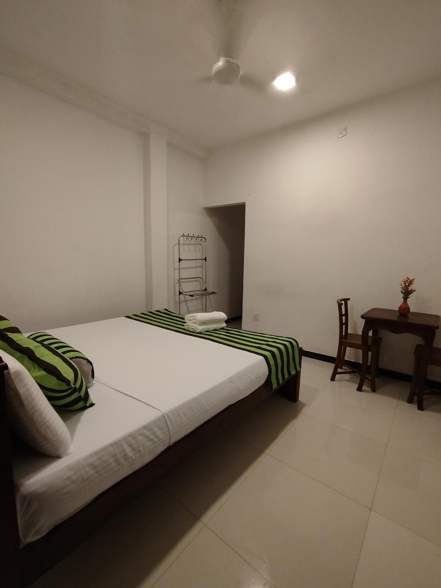 Little Villa Guest House Ahangama Quarto foto